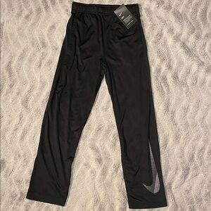 NWT Nike Kids Pants M